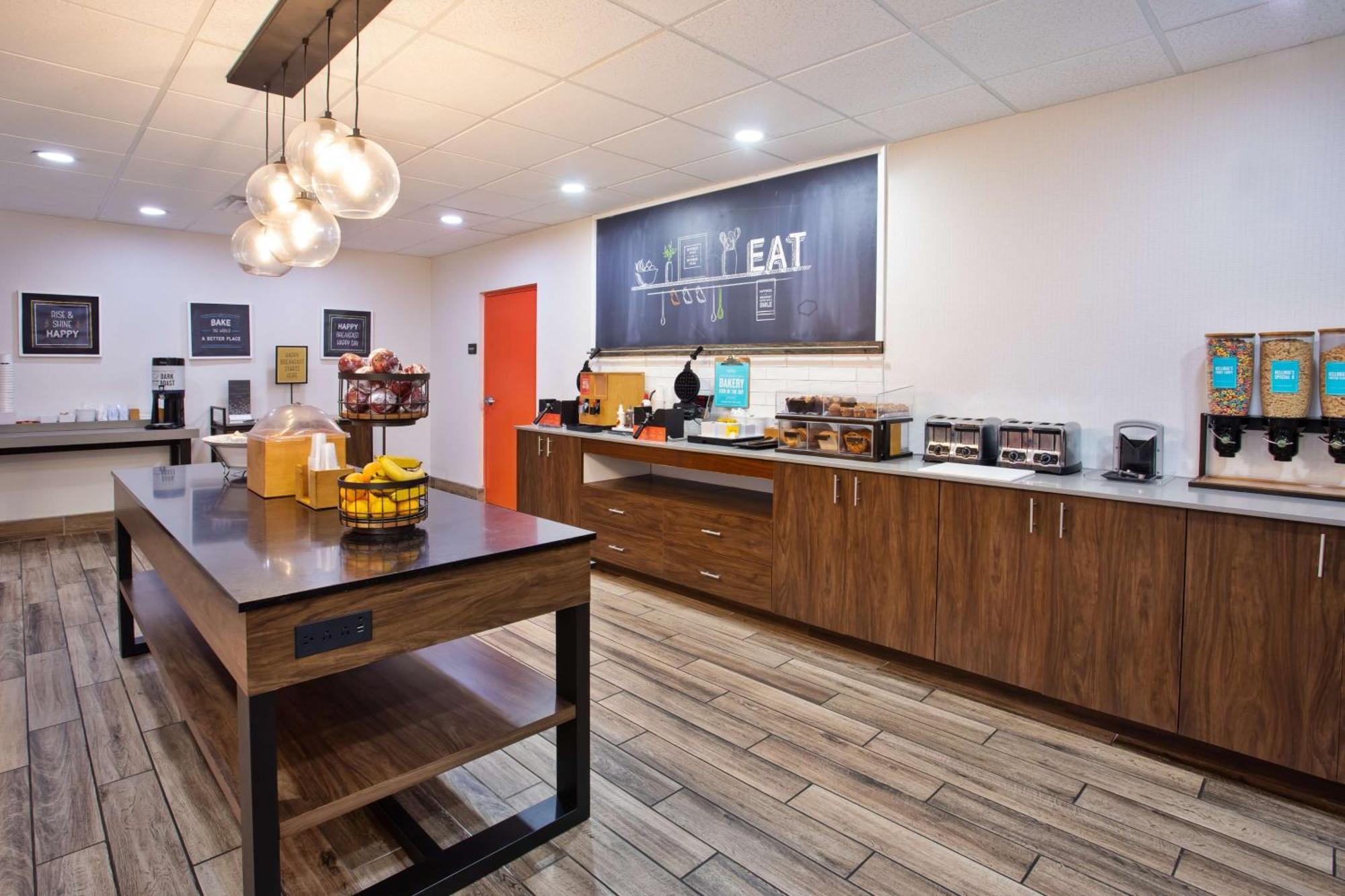 Hampton Inn & Suites Tampa East Casino Area Seffner Εξωτερικό φωτογραφία